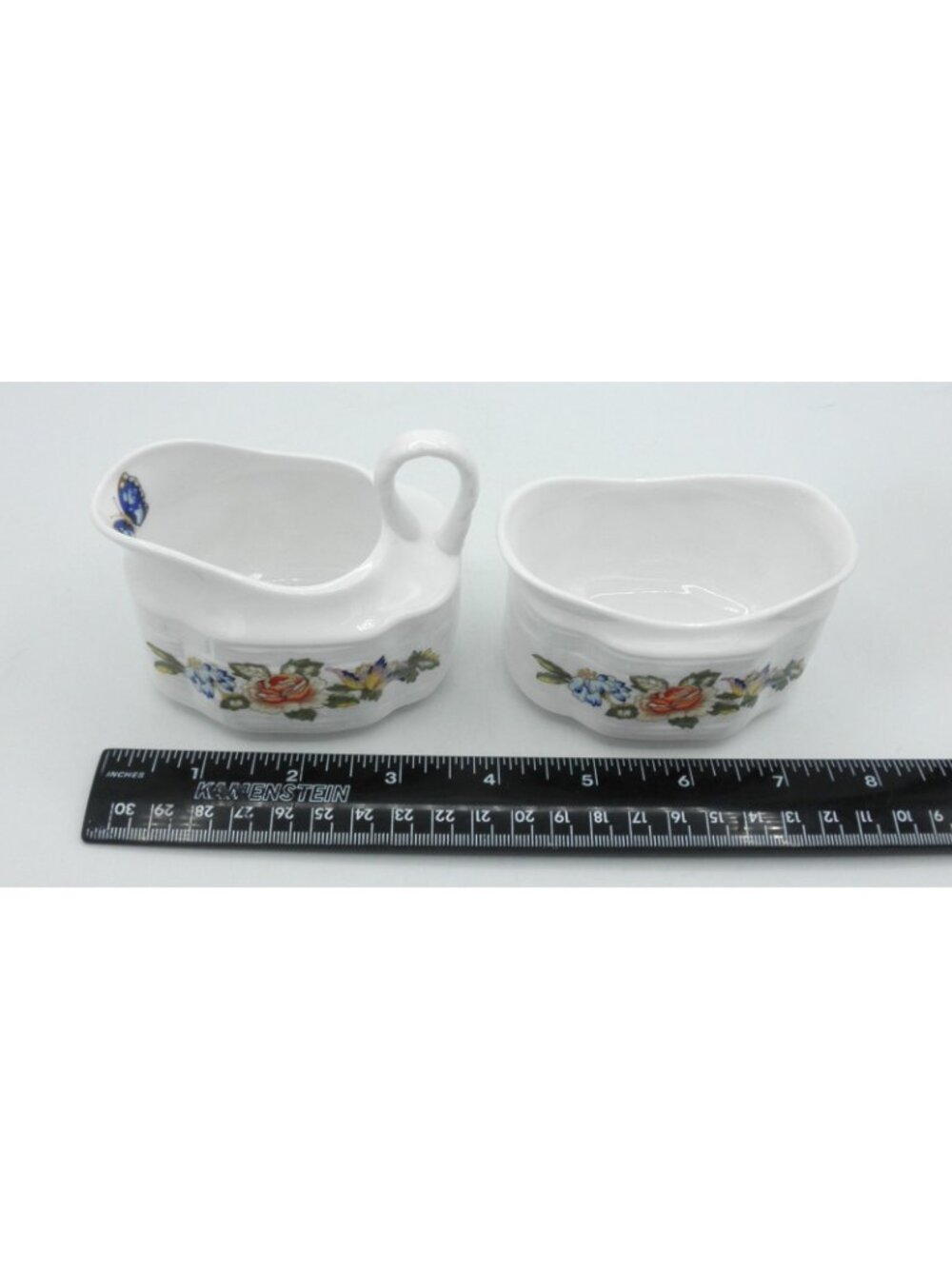 Cottage Garden by Aynsley Strawberry Basket with Cream and Sugar Set of 3 AYNOGA - Picture 10 of 13